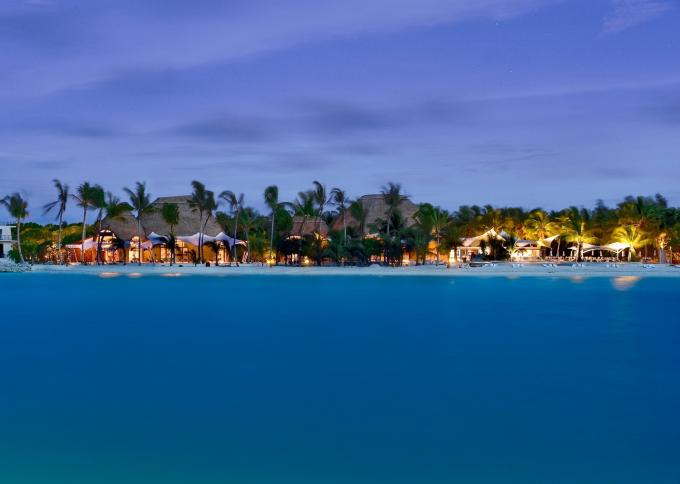 Film promocyjny Holiday Inn Kandooma